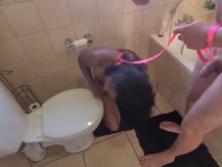 Human toilet indian strumpet get pissed on and get her head flushed followed by sucking member