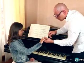Foxy di pianino lesson hd ulylar uçin movie wideolar - spankbang 2