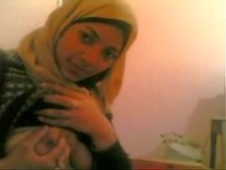 Arabisch jong vrouw krijgt geneukt door blank kerel wonen @ www.slutcamz.xyz